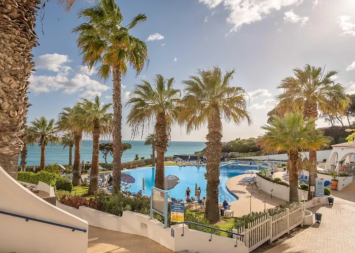 Hotel familiar: Grand Muthu Oura View Beach Club